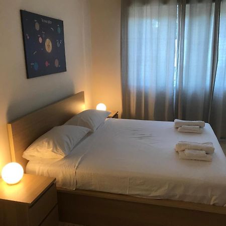 B&B Parco 2 Giugno Μπάρι Εξωτερικό φωτογραφία