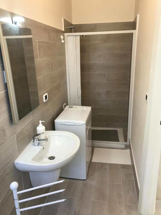 B&B Parco 2 Giugno Μπάρι Εξωτερικό φωτογραφία
