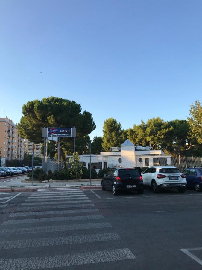 B&B Parco 2 Giugno Μπάρι Εξωτερικό φωτογραφία