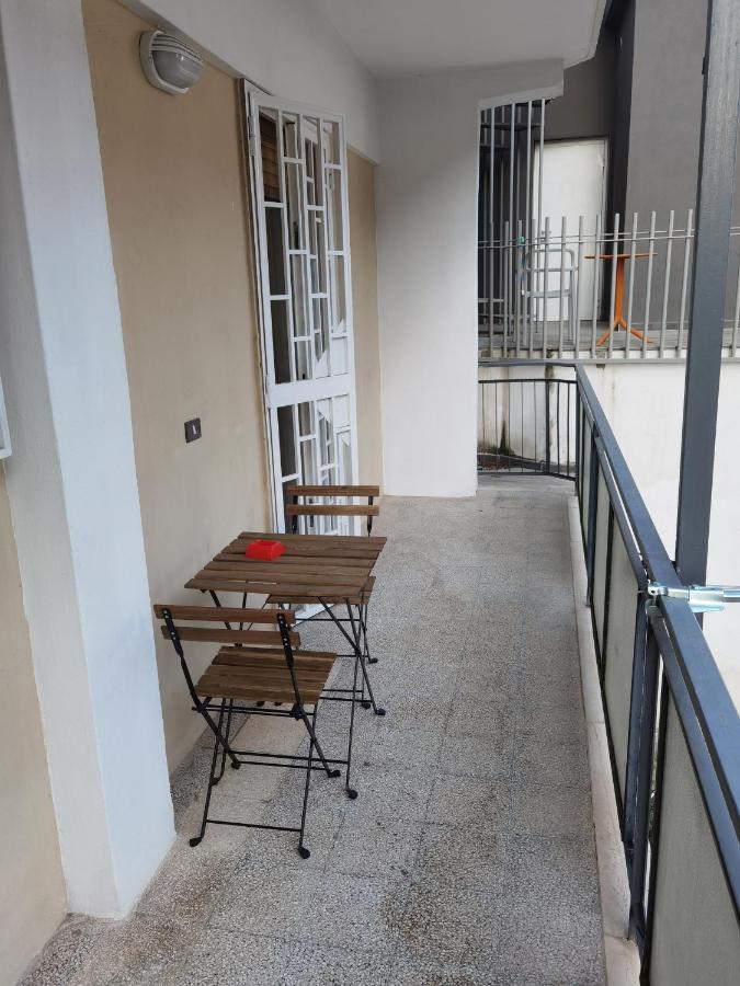 B&B Parco 2 Giugno Μπάρι Εξωτερικό φωτογραφία