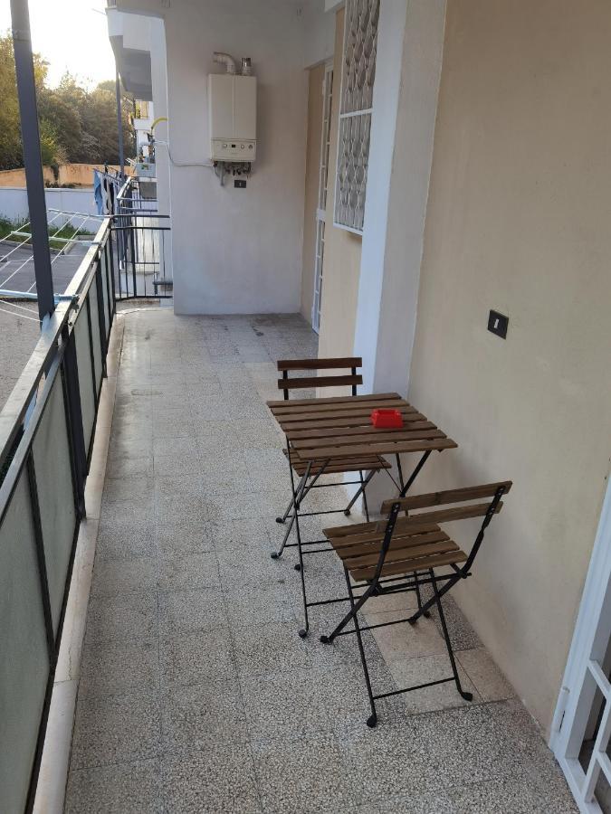 B&B Parco 2 Giugno Μπάρι Εξωτερικό φωτογραφία